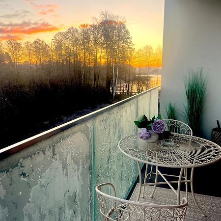 Apartament Kominek, Jezioro & Las - 57M2 オルシュティン エクステリア 写真