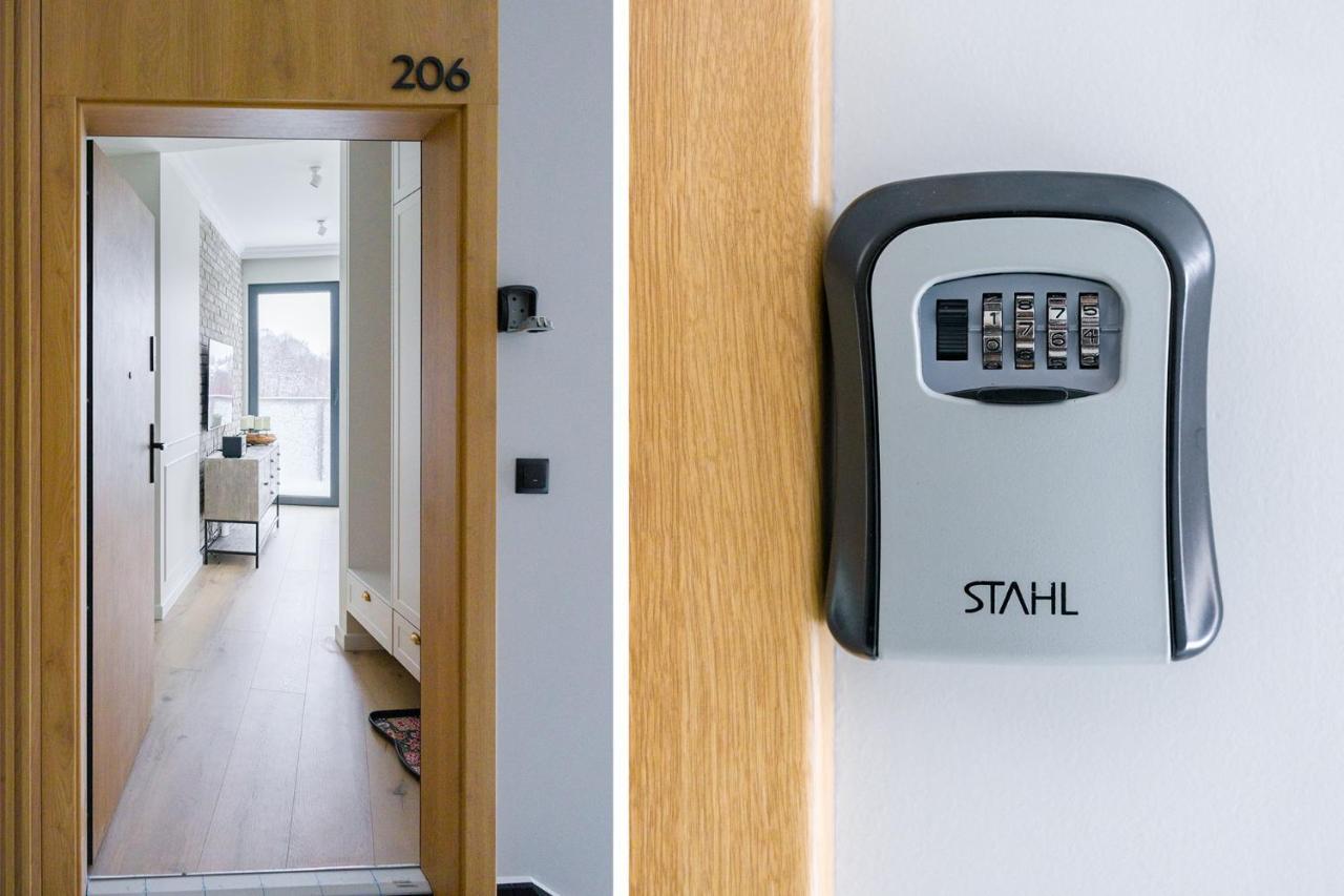 Apartament Kominek, Jezioro & Las - 57M2 オルシュティン エクステリア 写真