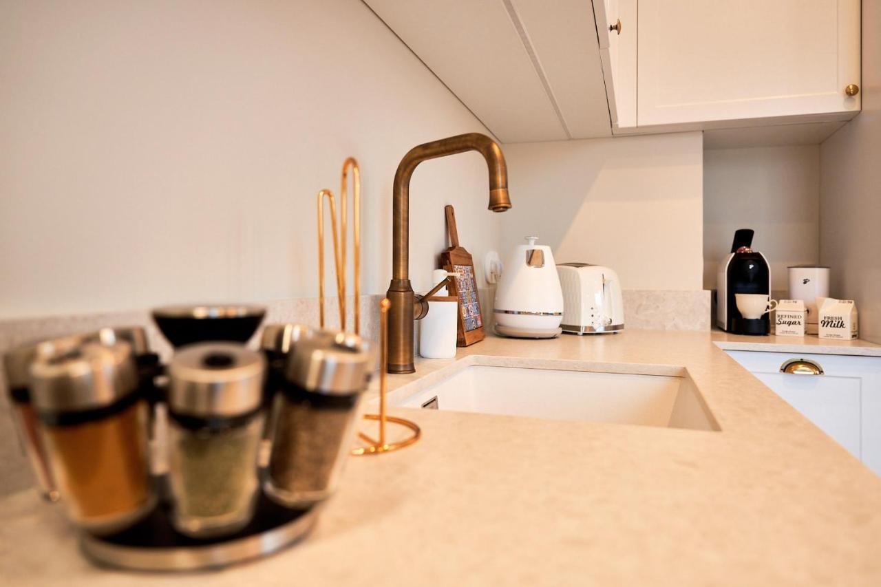 Apartament Kominek, Jezioro & Las - 57M2 オルシュティン エクステリア 写真
