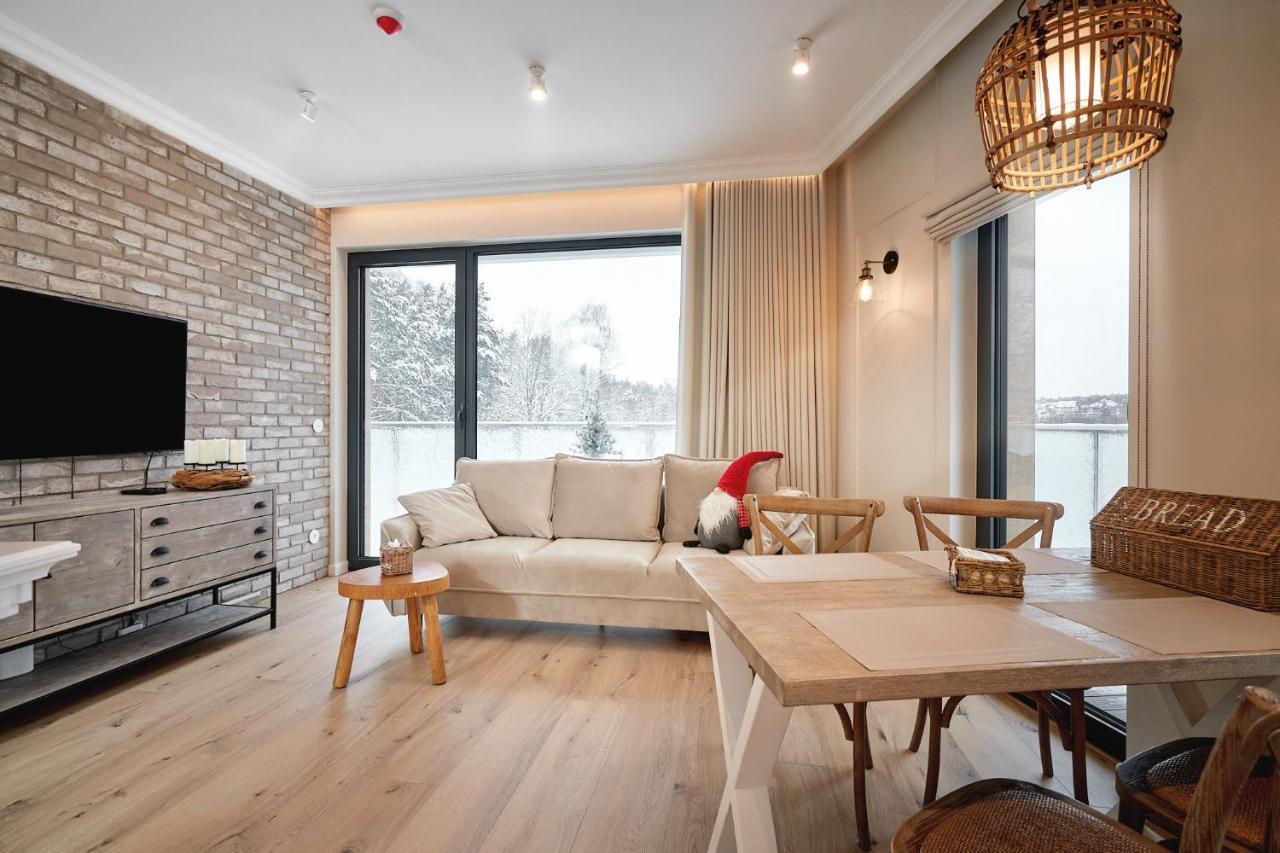 Apartament Kominek, Jezioro & Las - 57M2 オルシュティン エクステリア 写真